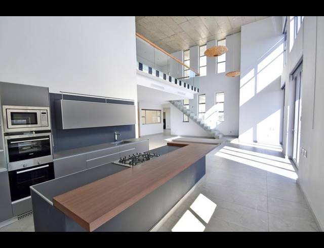 3 BEDROOM APARTMENT FOR SALE IN MORNINGSIDE